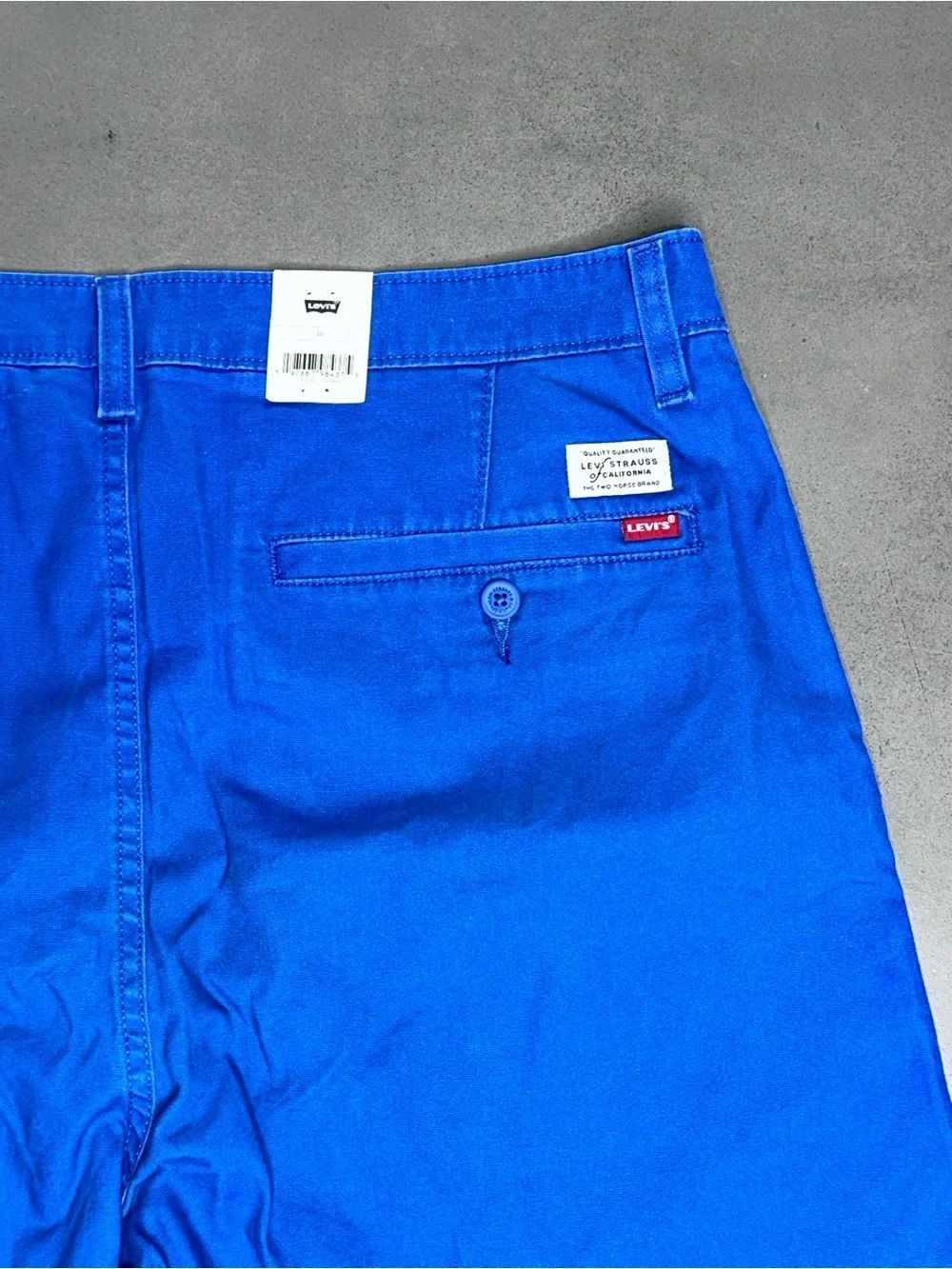 Levi’s XX Chino Standard Fit Bright Blue Shorts - W36 L9.5 NWT